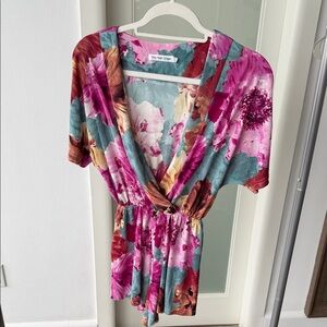 Pink Floral V-Neck Short Sleeve Top